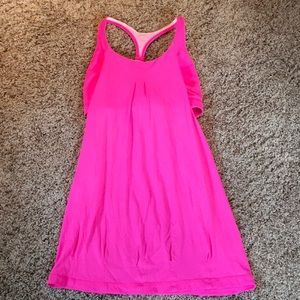 Lululemon top💕.Pink 💕